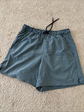Nike Gray Men’s Performance Shorts